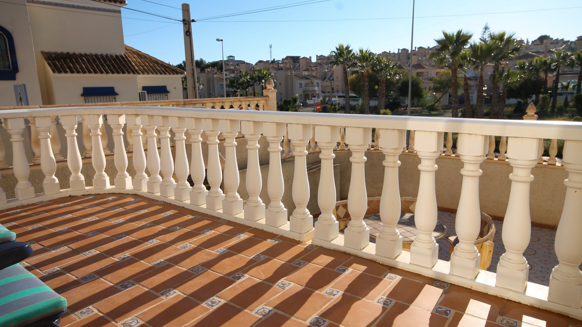 Resale - Villa - Villamartin