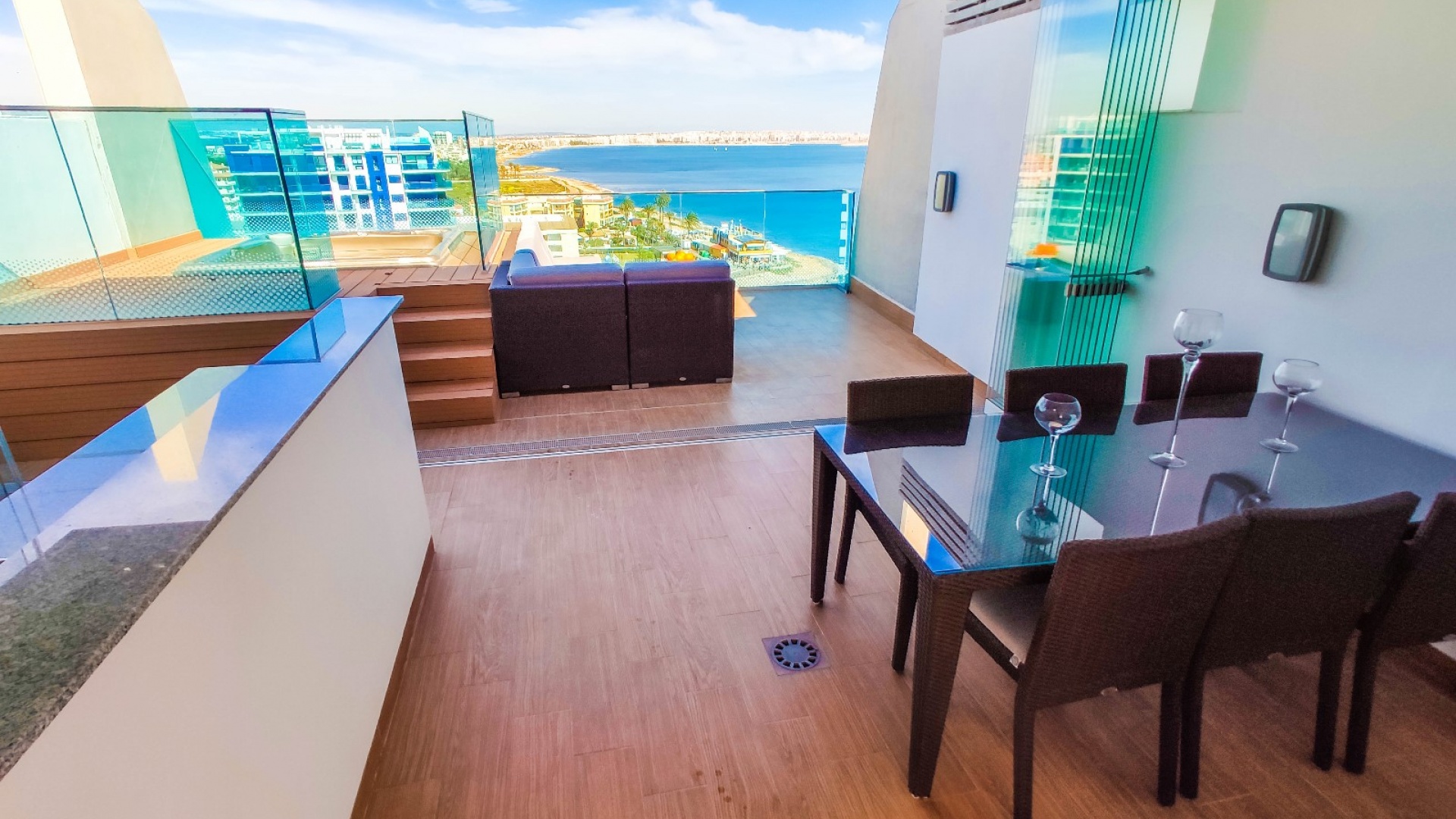 Revente - Appartement - Punta Prima - Res. Sea Senses