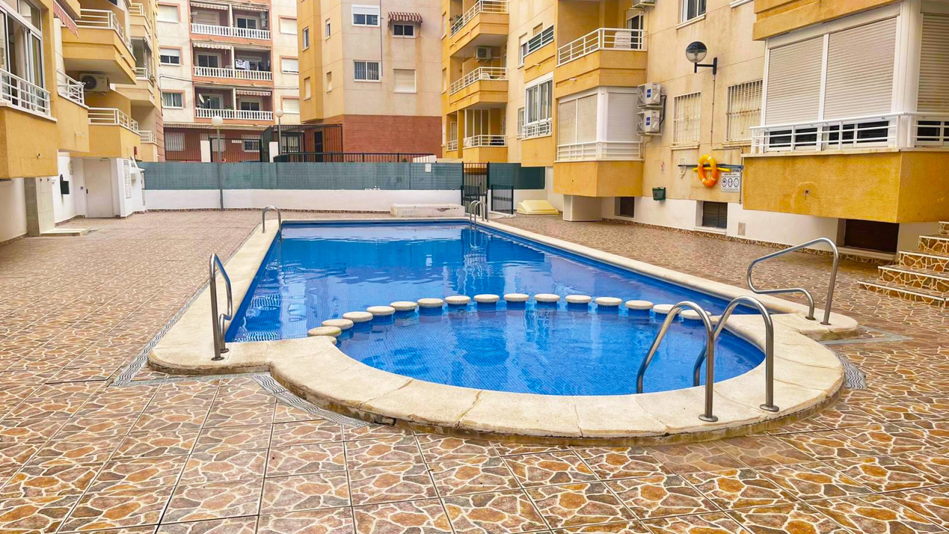 Revente - Appartement - Torrevieja - Beachside Torrevieja