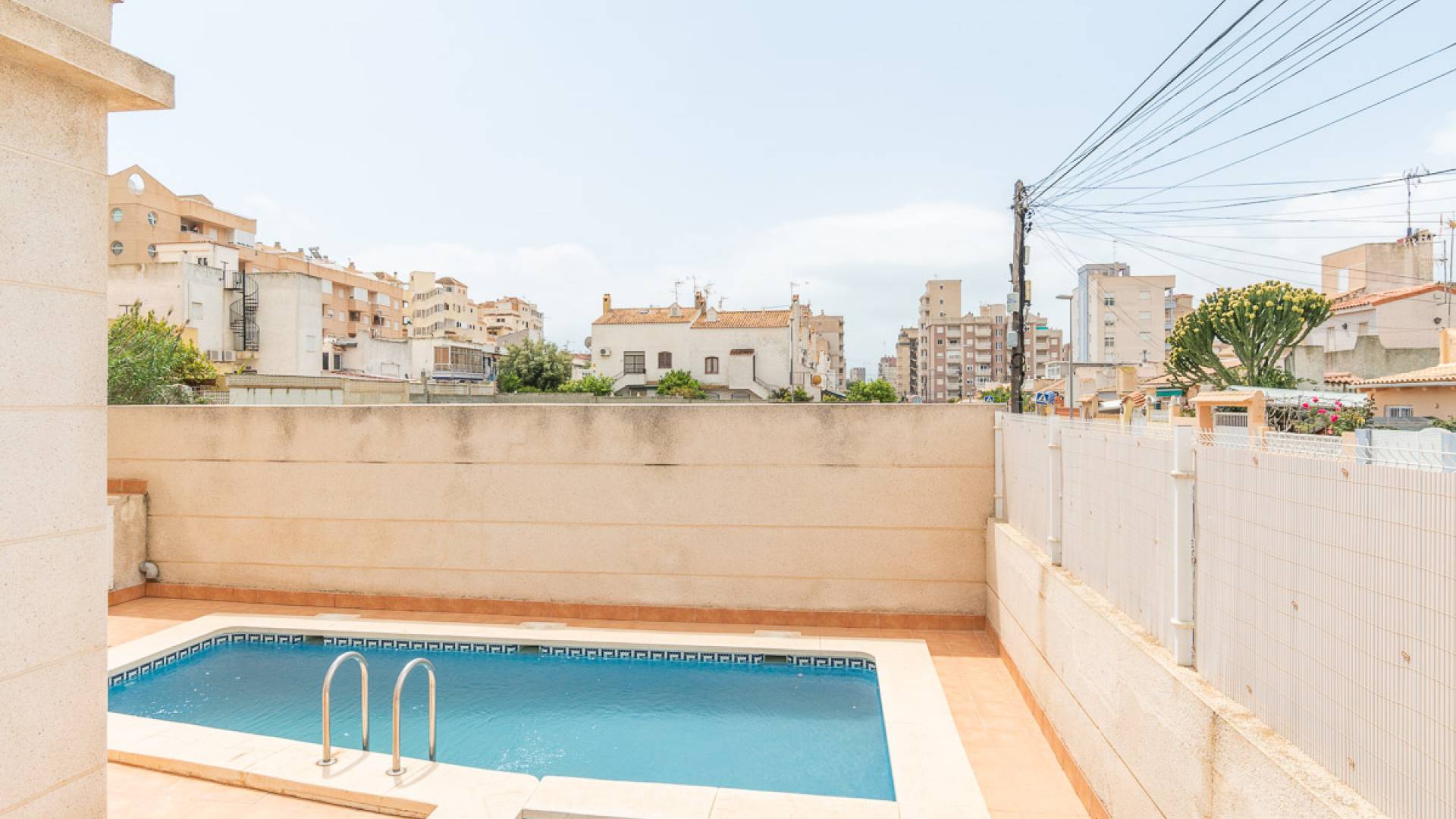 Revente - Appartement - Torrevieja - Nueva Torrevieja