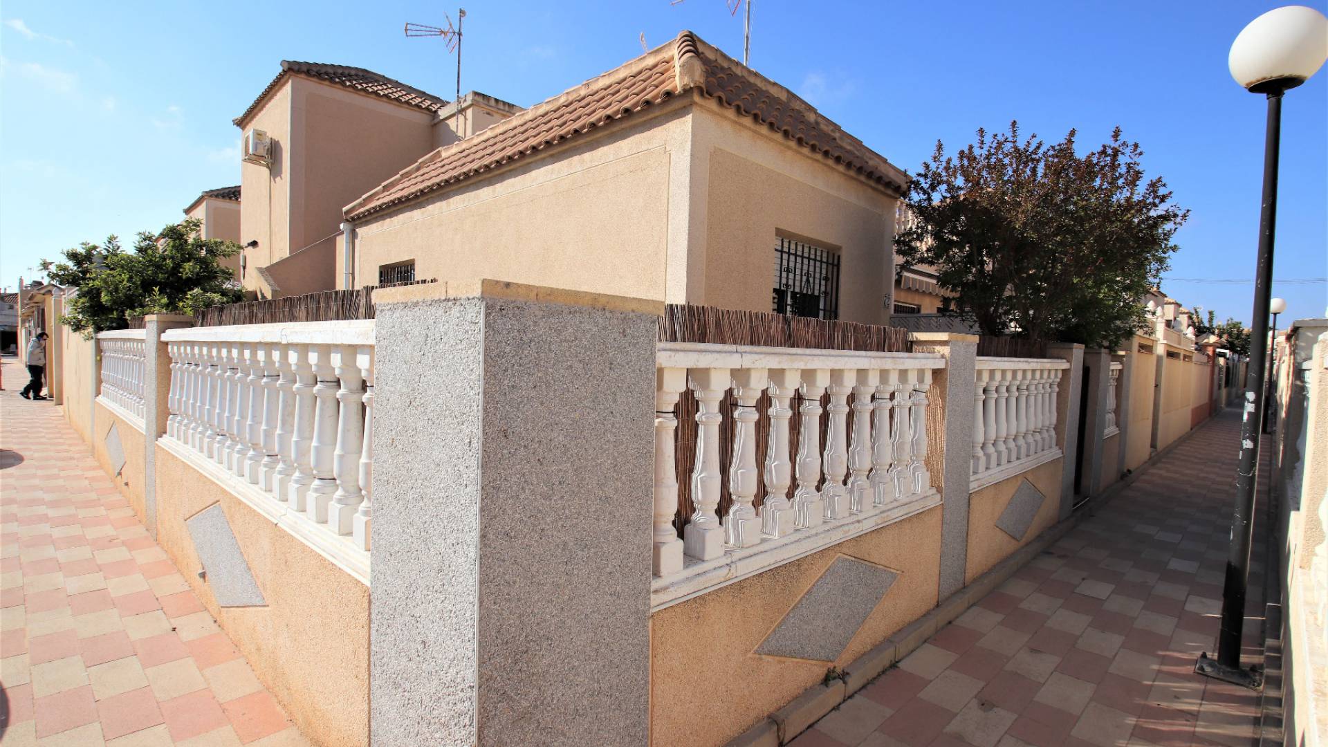 Revente - Bungalow - Torrevieja - jardin del mar