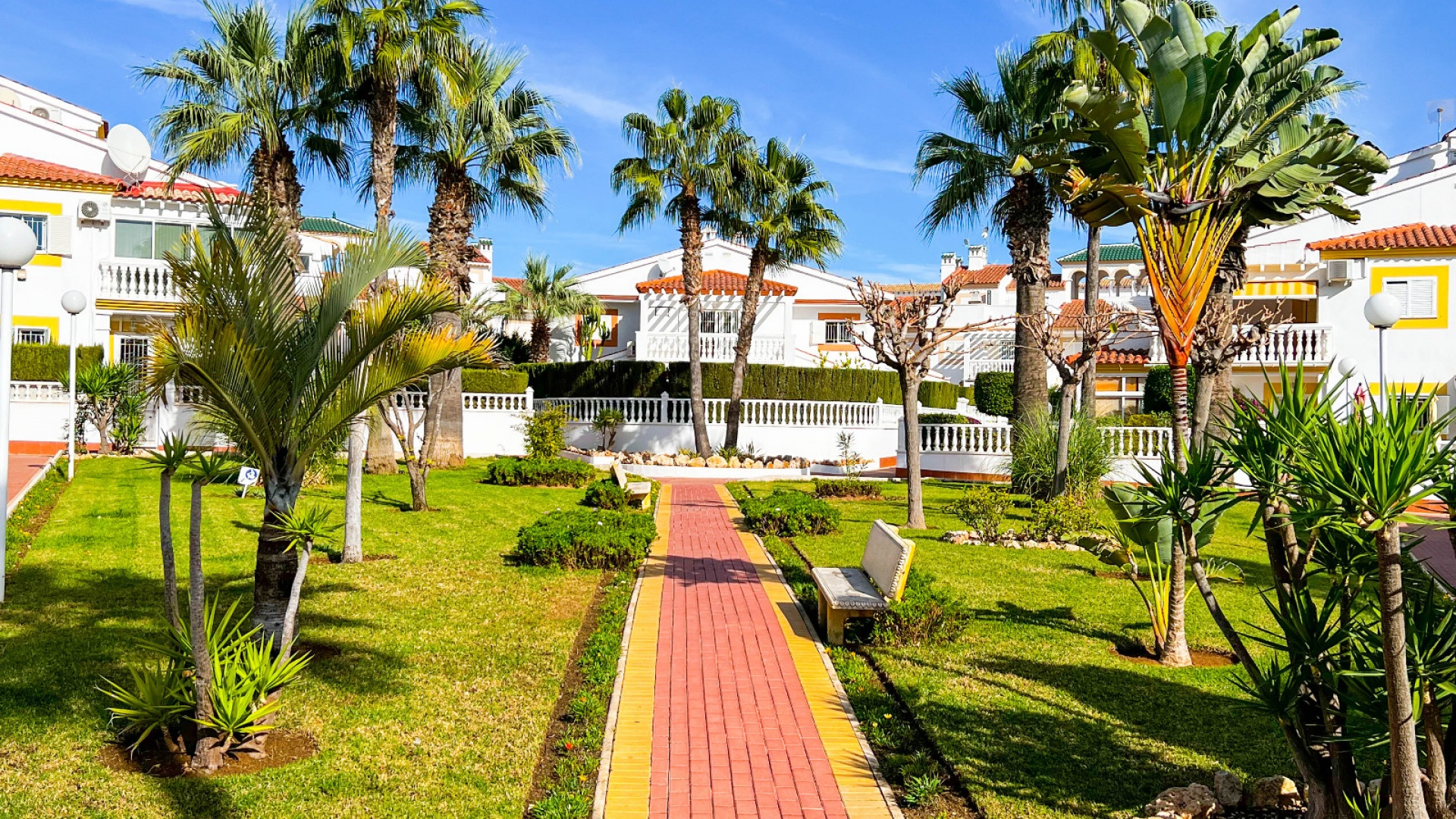 Revente - Maison de ville - Playa Flamenca - zeniamar