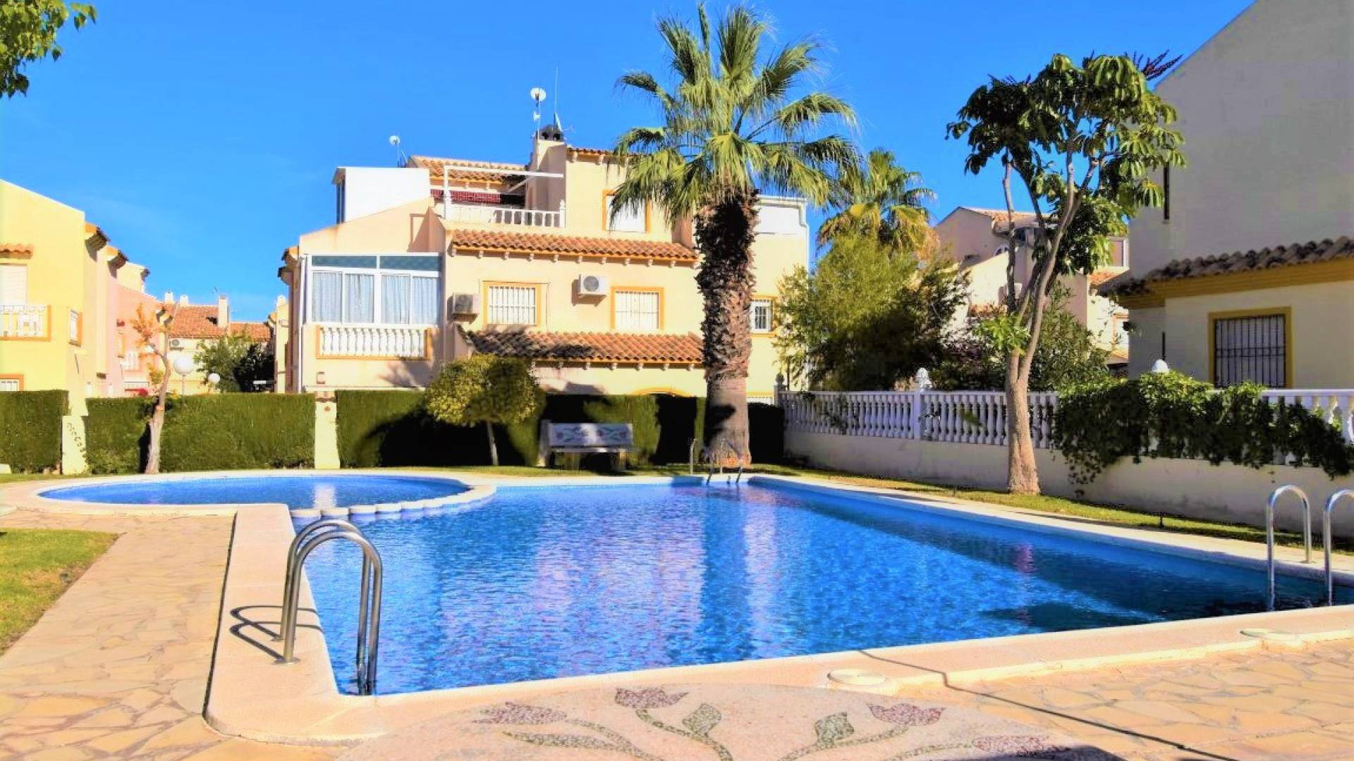 Revente - Villa - Playa Flamenca - perla del mar