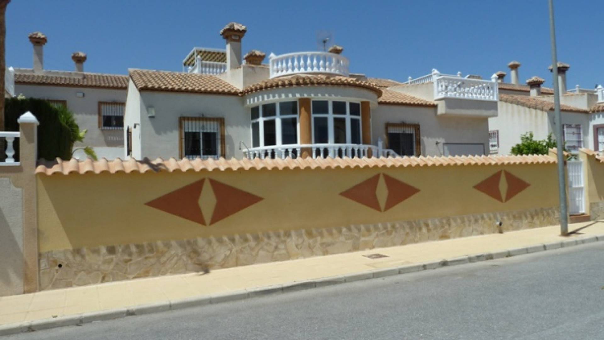 Revente - Villa - San Miguel de Salinas