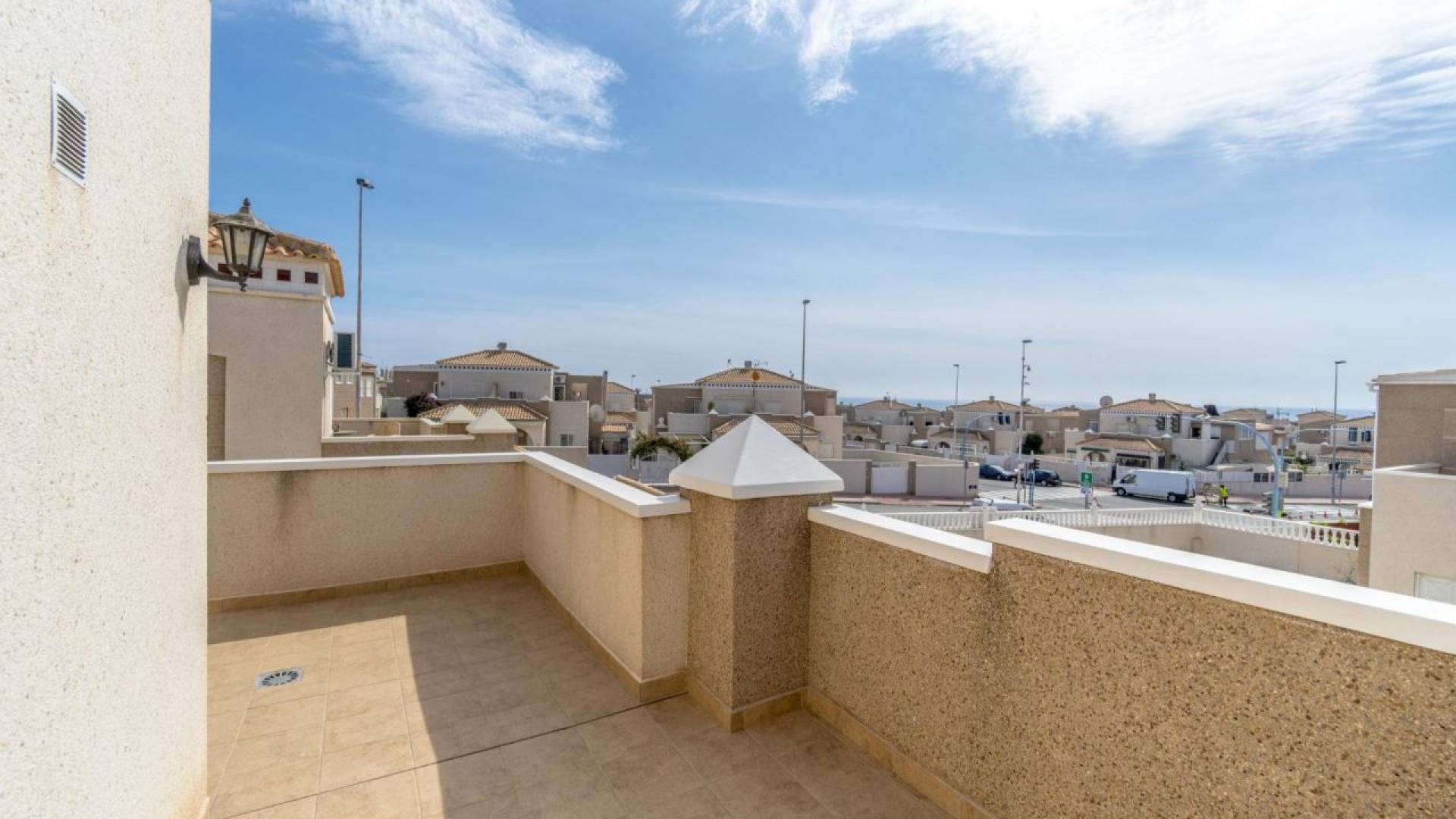 Revente - Villa - Torrevieja - altos de la bahia