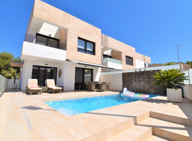 Villa - Återförsäljning - Orihuela Costa - Villamartin