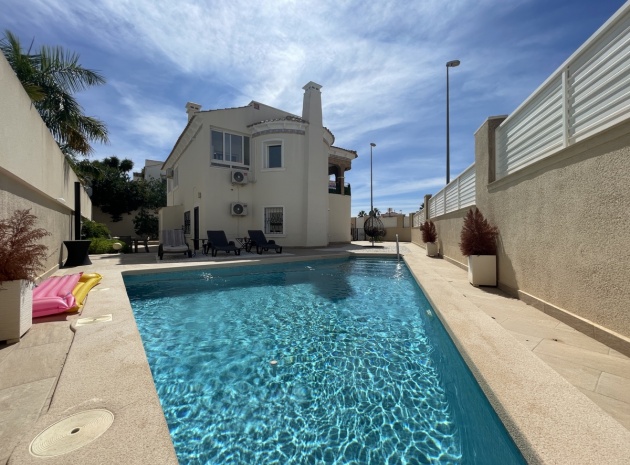 Villa - Revente - Villamartin - Villamartin