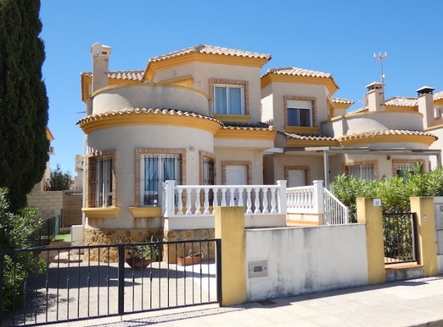 Villa - Wederverkoop - Los Montesinos - La Herada