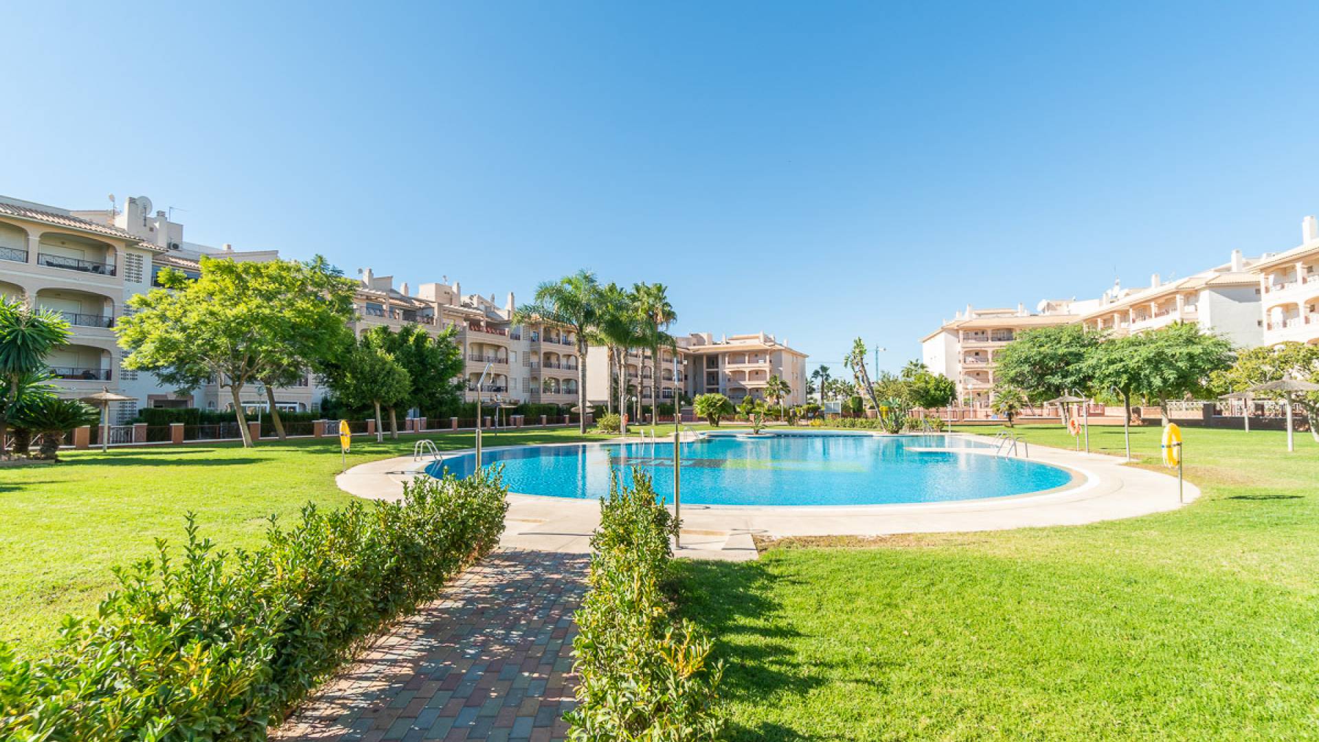 Wederverkoop - Appartement - Playa Flamenca - Laguna Golf