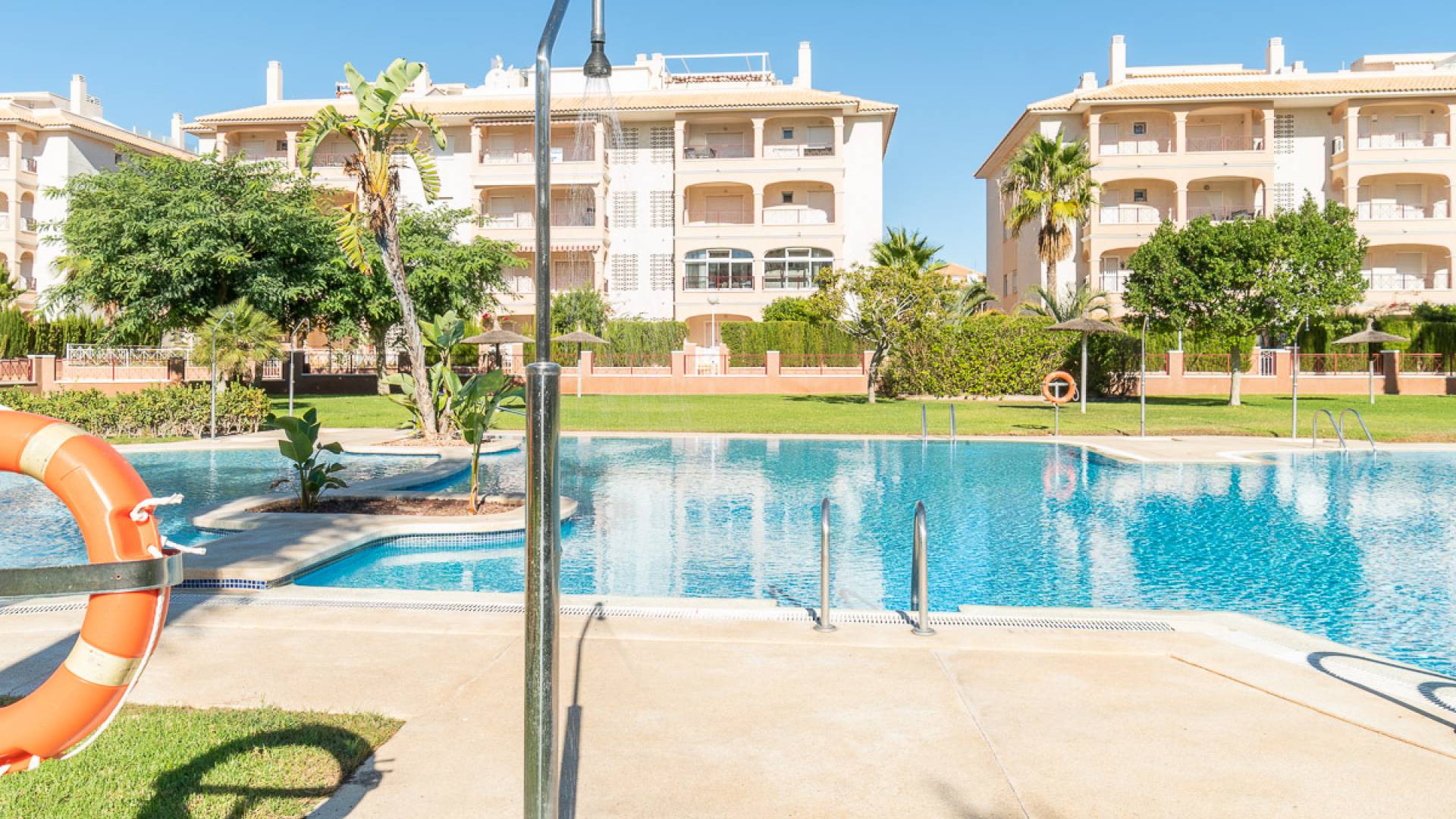 Wederverkoop - Appartement - Playa Flamenca - Laguna Golf