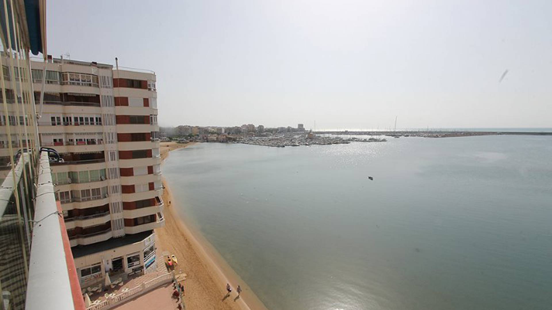 Wederverkoop - Appartement - Torrevieja - 1st line to the sea