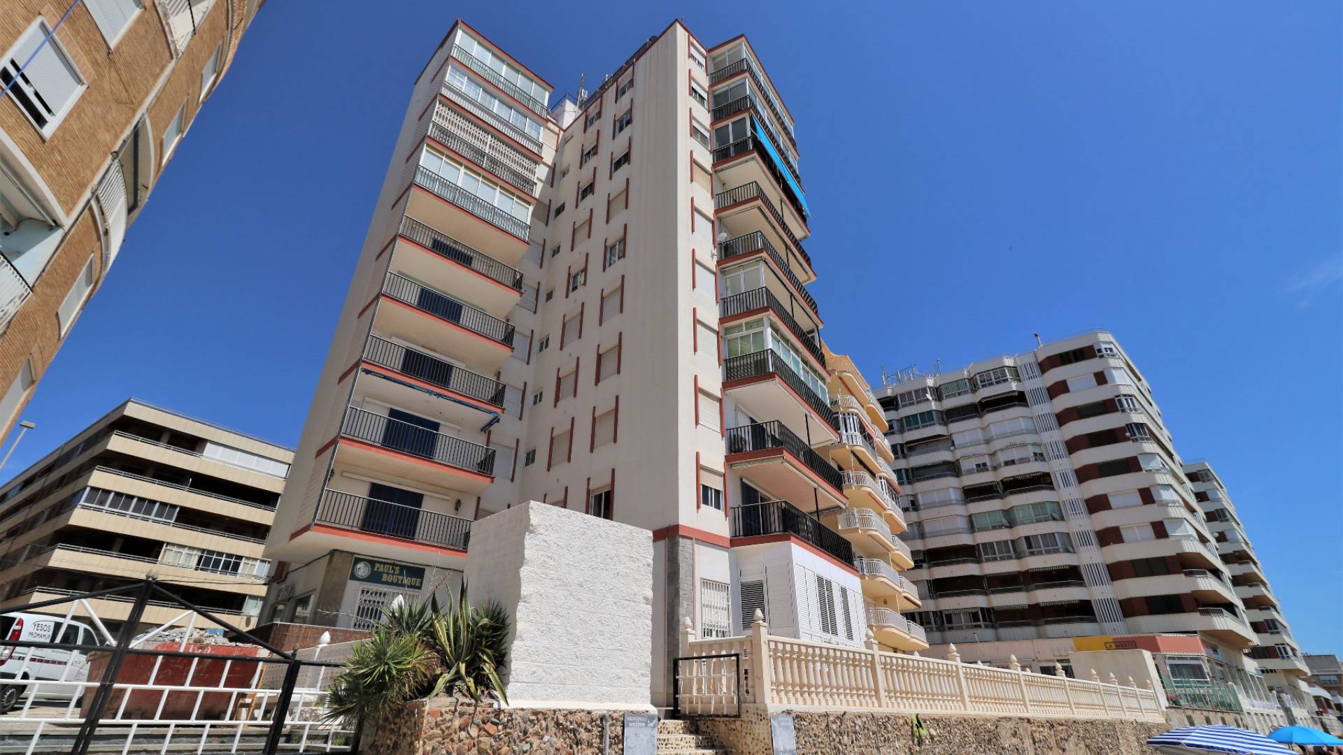 Wederverkoop - Appartement - Torrevieja - 1st line to the sea