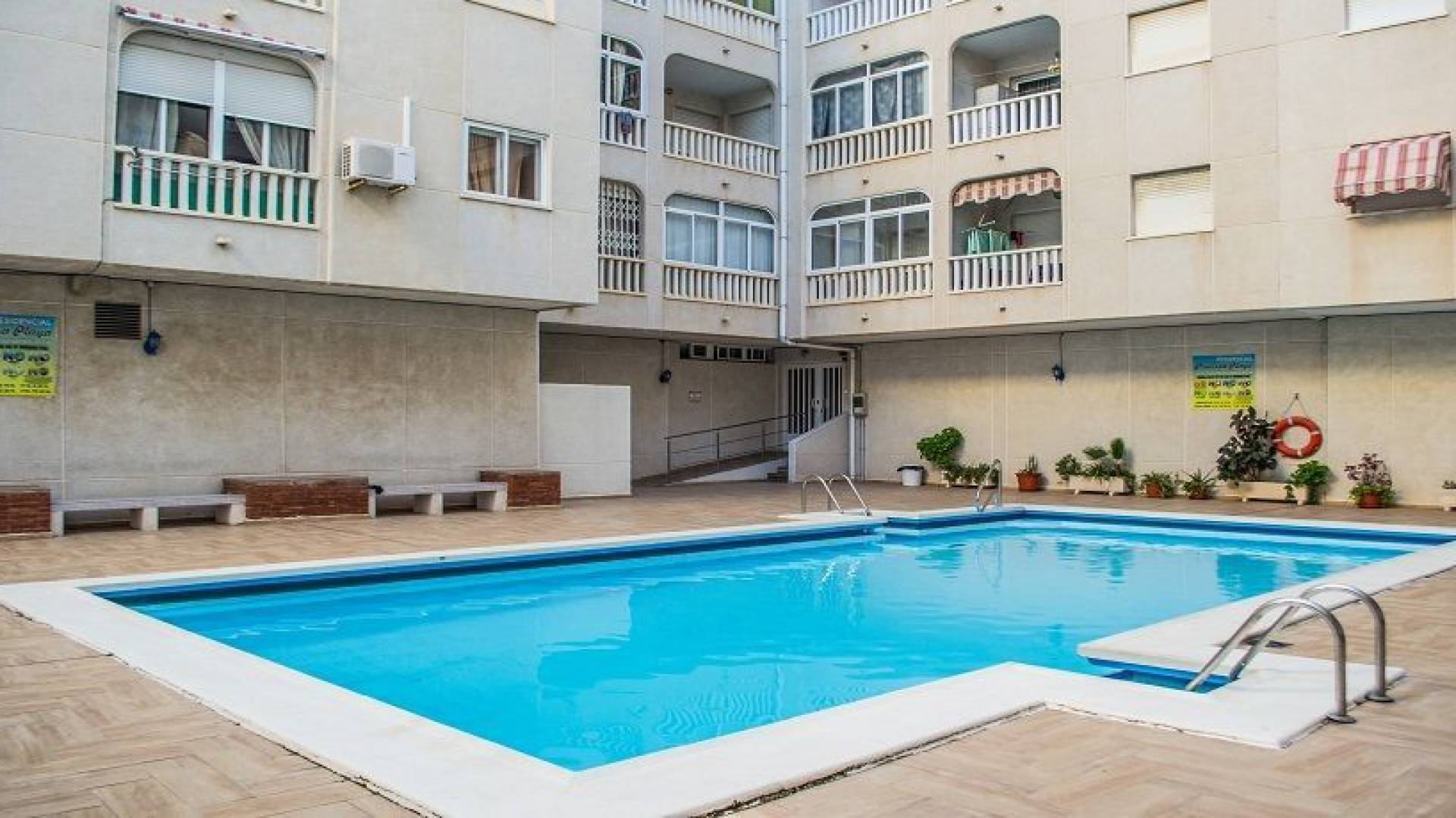 Wederverkoop - Appartement - Torrevieja - Beachside Torrevieja