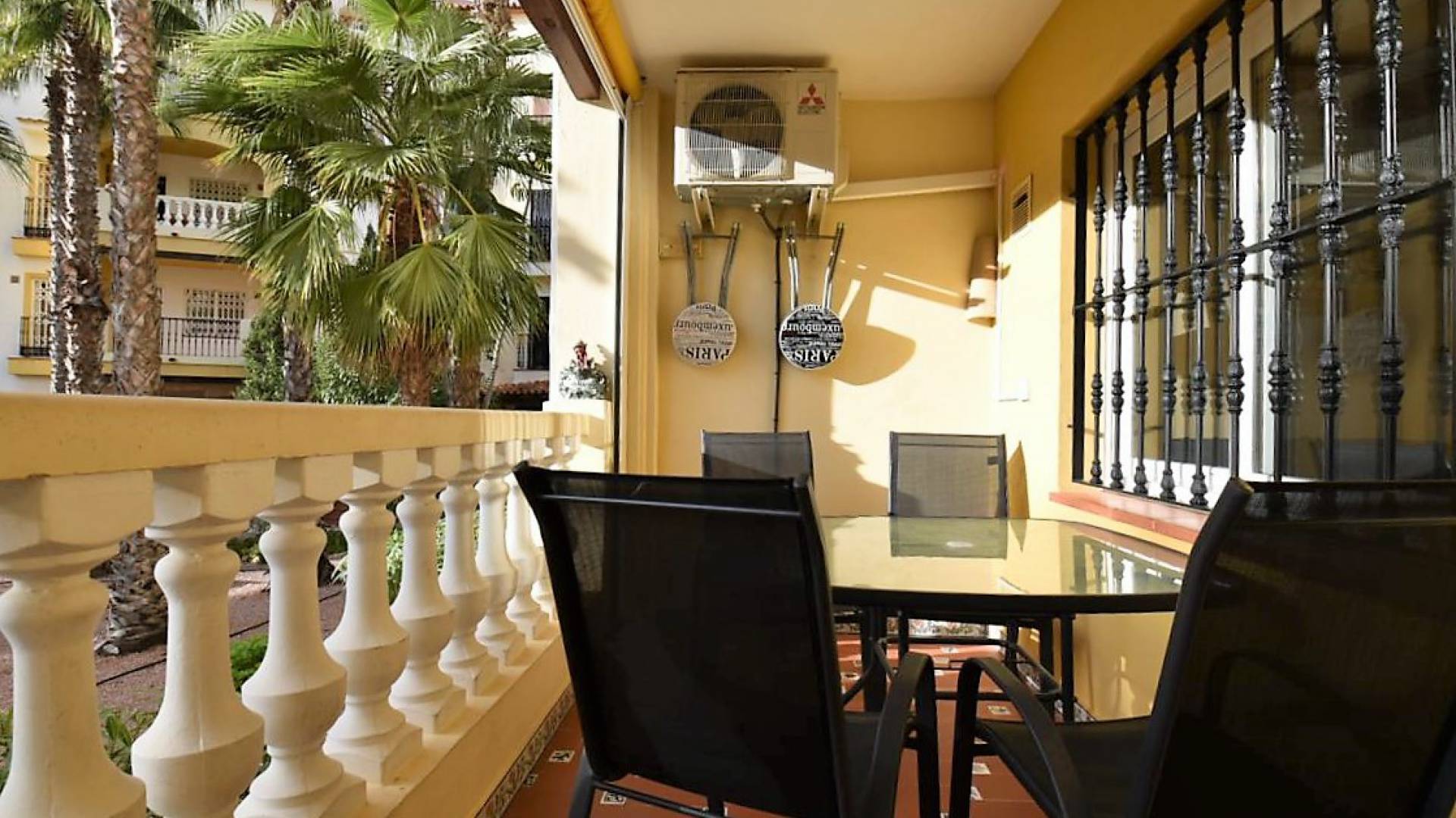 Wederverkoop - Appartement - Torrevieja - Beachside Torrevieja