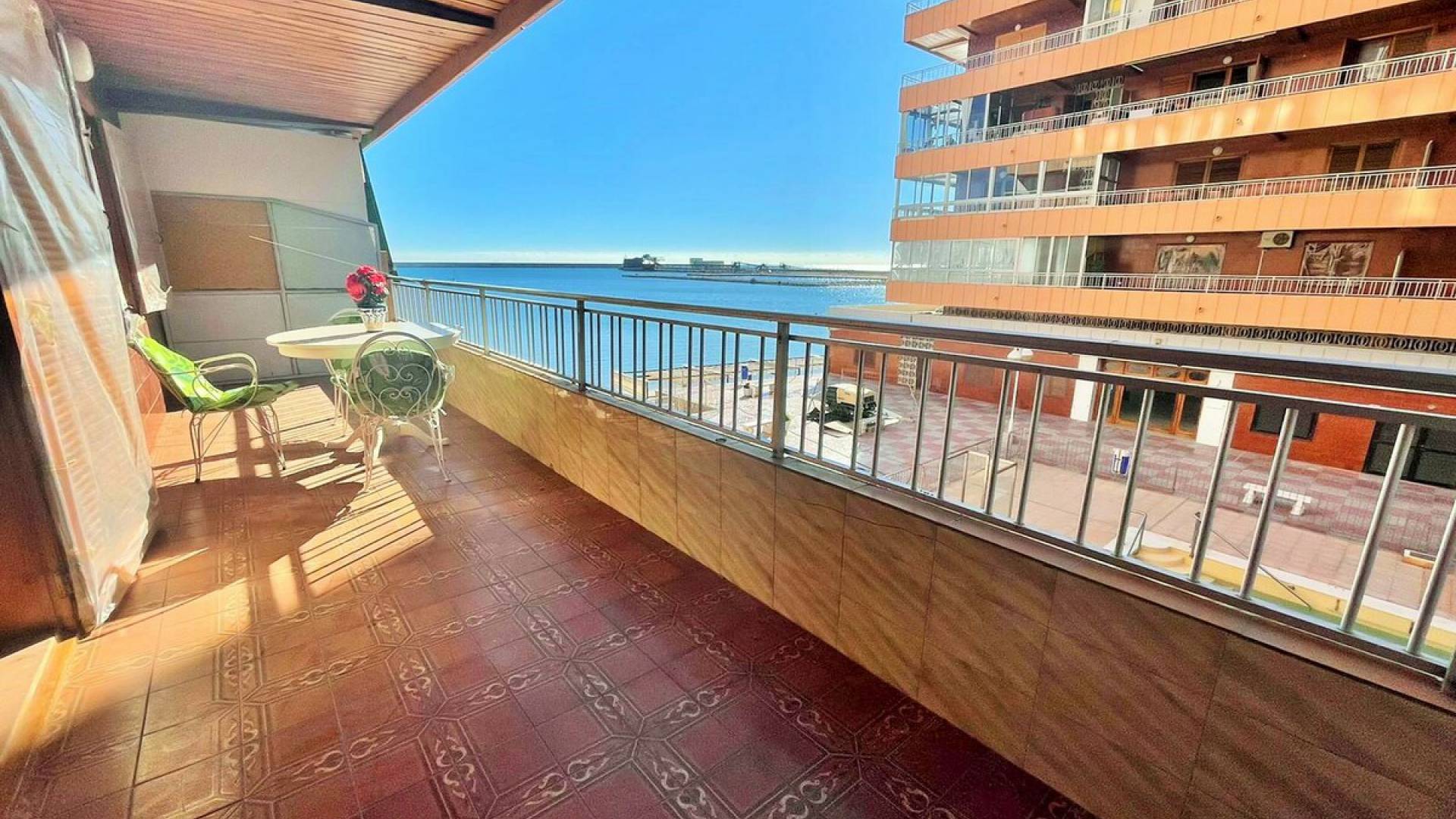 Wederverkoop - Appartement - Torrevieja - Beachside Torrevieja