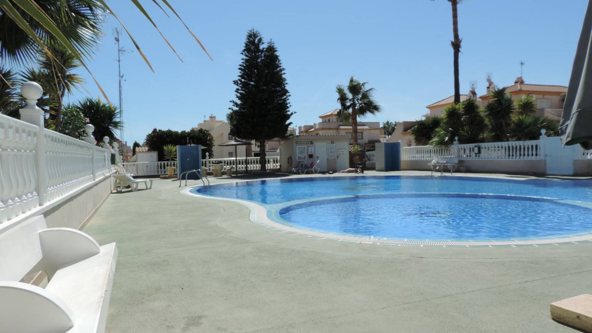 Wederverkoop - Villa - Playa Flamenca - iria