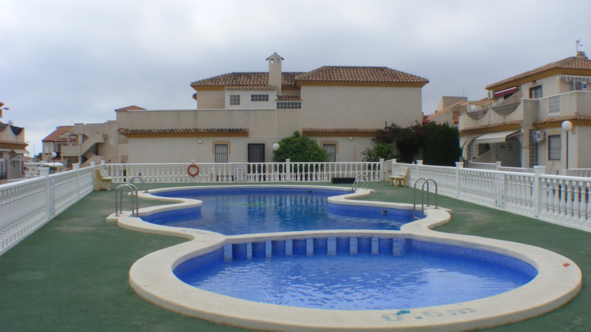 Wederverkoop - Villa - Playa Flamenca - iria