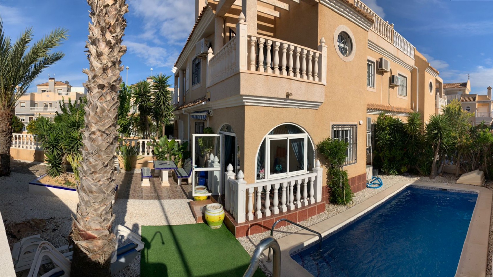 Wederverkoop - Villa - Playa Flamenca