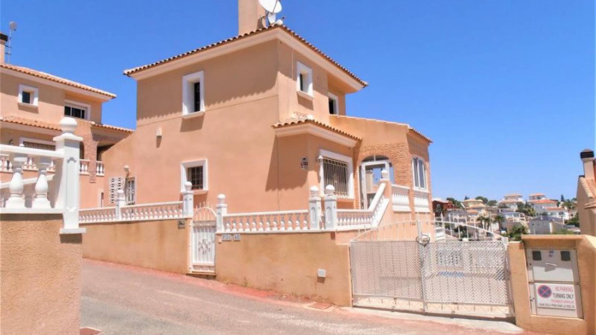 Wederverkoop - Villa - Villamartin - El Galan