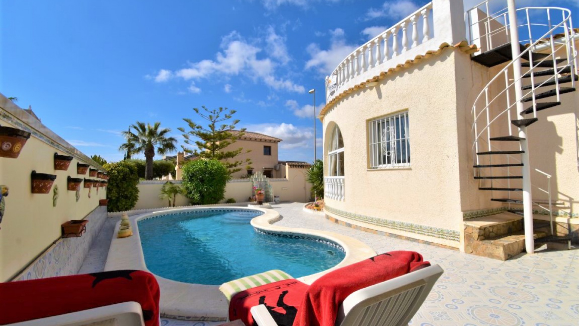 Wiederverkauf - Villa - Orihuela Costa - Villamartin