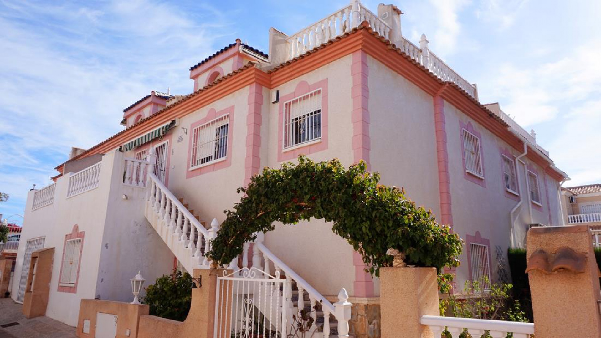 Wiederverkauf - Villa - Playa Flamenca - flamingo hills