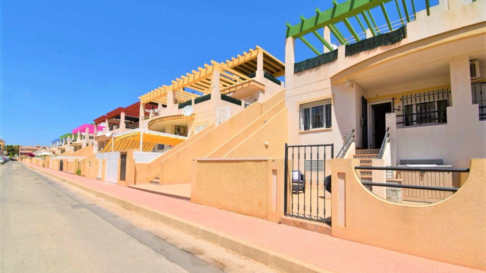 Wiederverkauf - Wohnung - Orihuela Costa - Villamartin