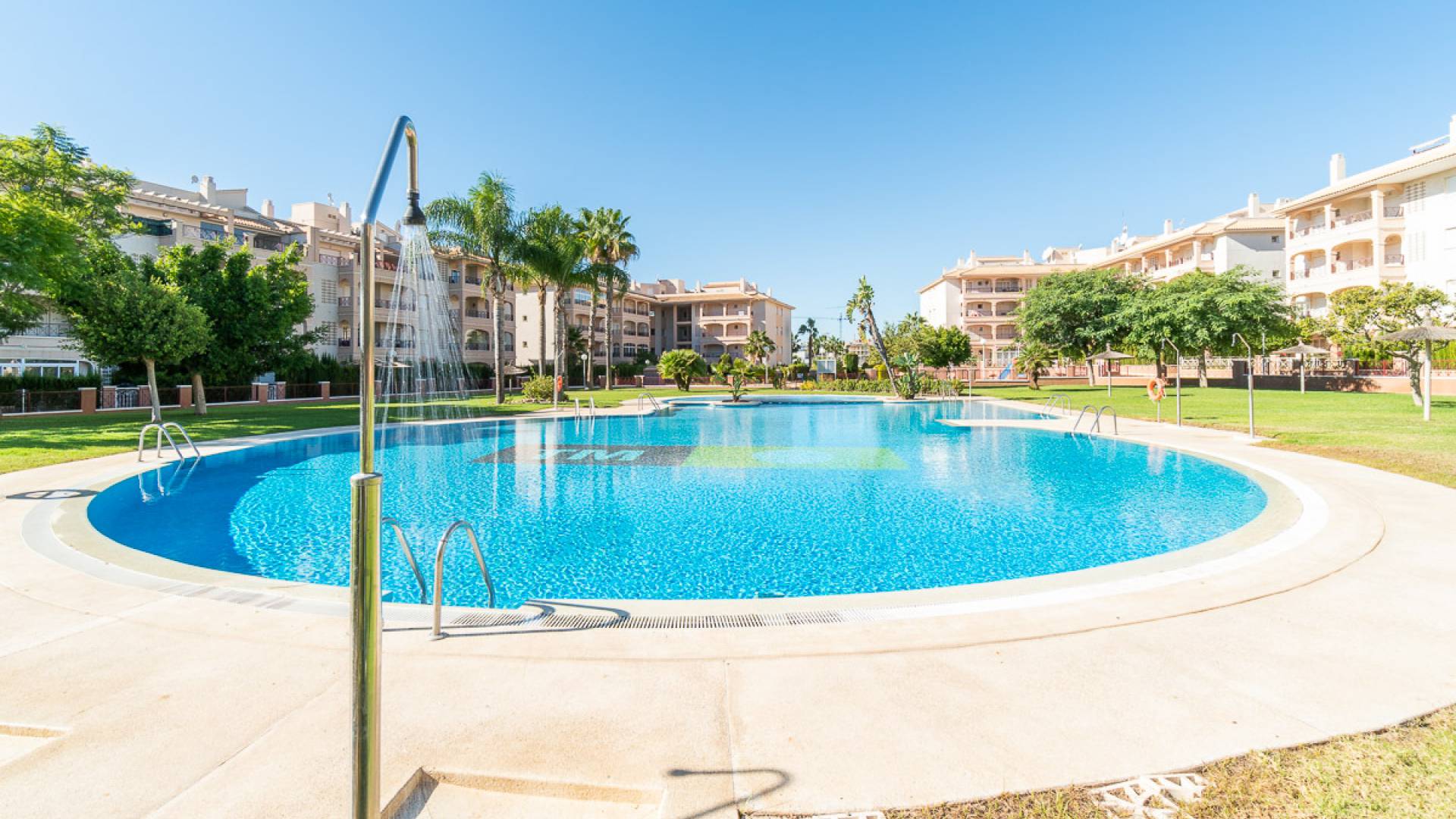 Wiederverkauf - Wohnung - Playa Flamenca - Laguna Golf