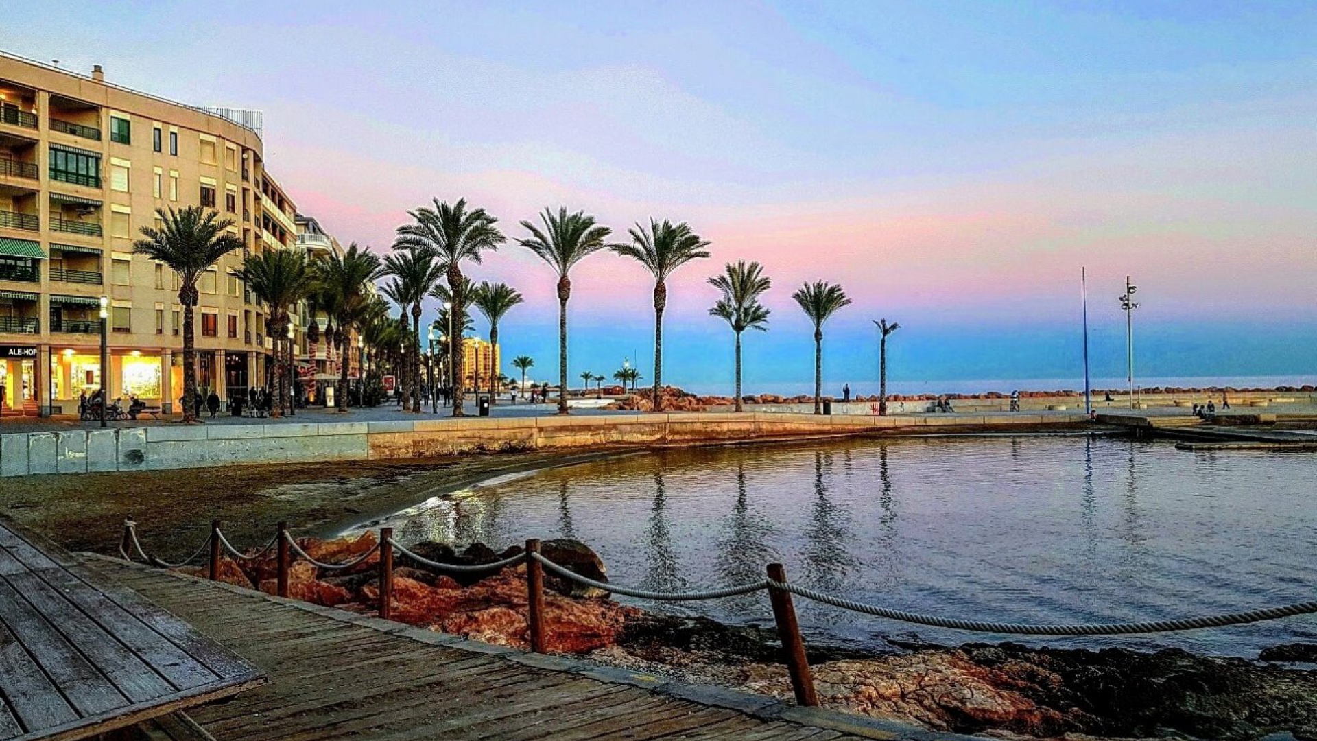 Wiederverkauf - Wohnung - Torrevieja - Beachside Torrevieja