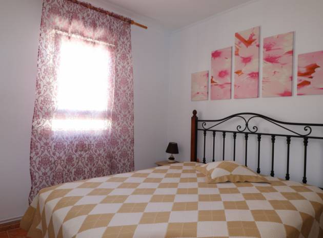 Resale - Townhouse - San Miguel de Salinas - balcon costa