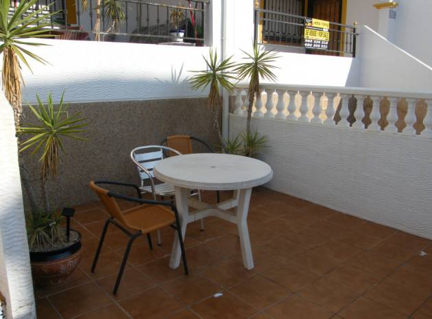 Resale - Apartment - Los Montesinos - entre naranjos