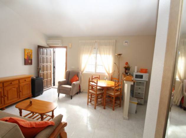 Resale - Apartment - Villamartin - lomas del golf