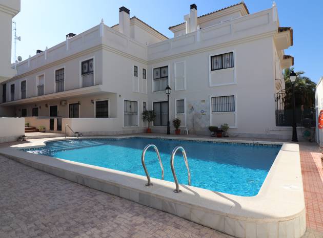 Resale - Apartment - Formentera del Segura