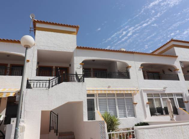 Resale - Apartment - Los Montesinos - entre naranjos