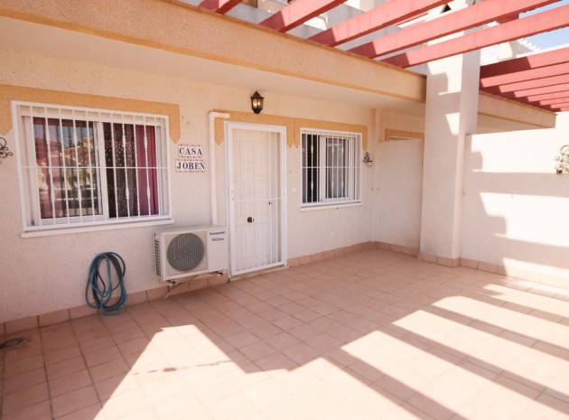 Resale - Apartment - Villamartin - vista golf