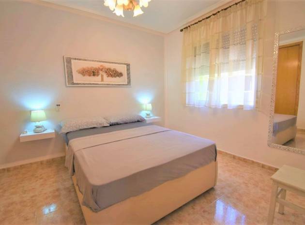 Resale - Villa - Playa Flamenca