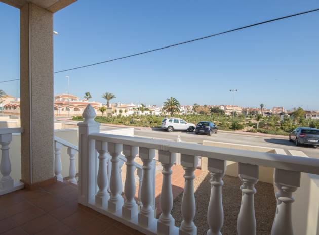 Resale - Apartment - Playa Flamenca - la concha