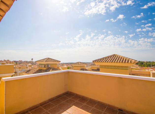 Resale - Villa - Villamartin - El Galan