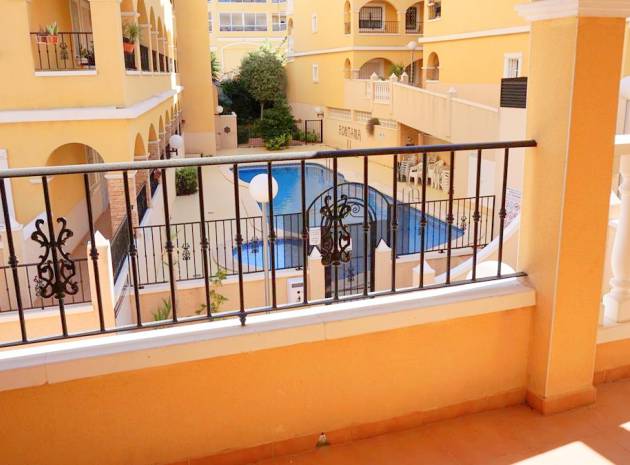 Resale - Apartment - Algorfa - fontana