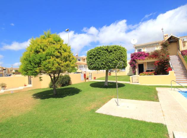 Resale - Apartment - Villamartin - lomas del golf