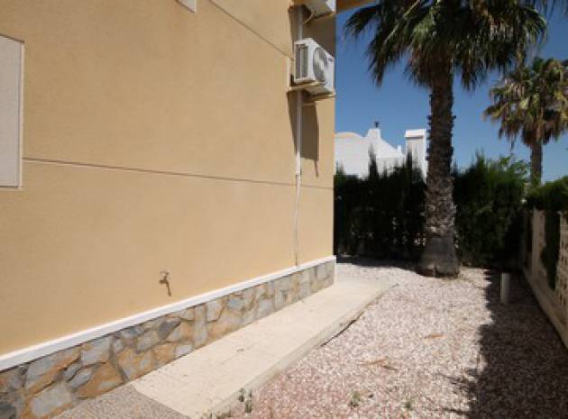 Resale - Villa - Villamartin - blue lagoon