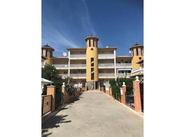 Resale - Apartment - Cabo Roig - Lomas de Cabo Roig