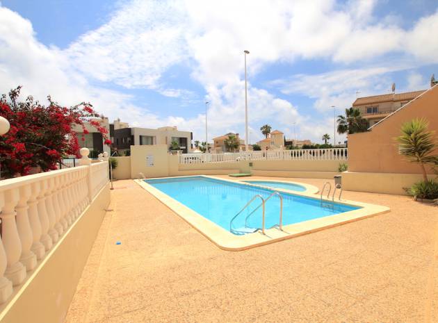 Resale - Apartment - La Zenia - Res. Sal y Mar