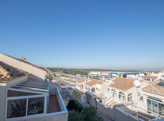 Resale - Apartment - Los Altos