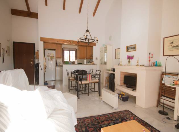 Resale - Apartment - Villamartin - La Fuente