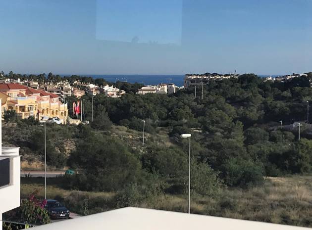 Resale - Apartment - Villamartin - Res. Sungolfbeach