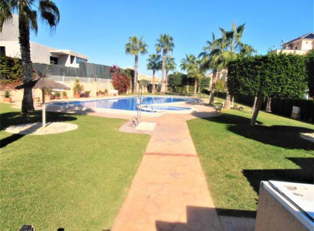 Wederverkoop - Villa - Cabo Roig - la regia