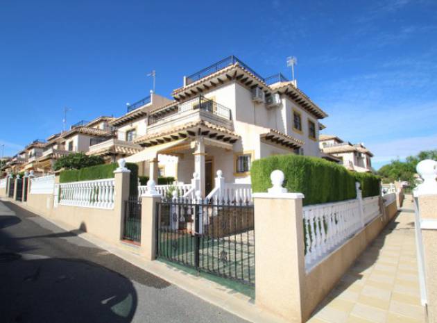 Resale - Villa - Villamartin - pinada golf