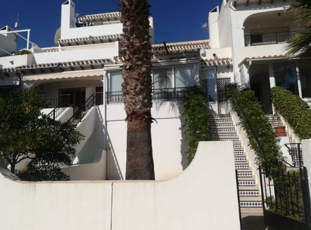 Resale - Townhouse - Villamartin - verdemar