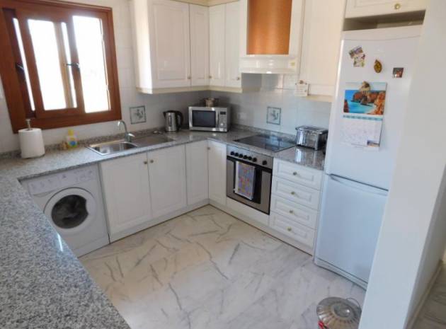 Resale - Apartment - Villamartin