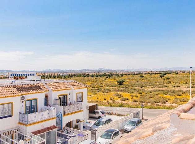 Återförsäljning - Lägenhet - Torrevieja - jardin del mar